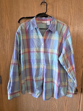 Koret Multicolor Plaid Button-Up Shirt in Pink, Blue & Green